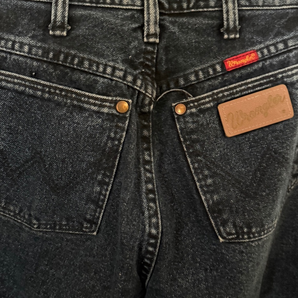 Wrangler Vintage High Rise Cowboy Cut Jeans